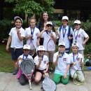 Nos élèves de l'AES tennis rentrent victorieux du tournoi à OAKA